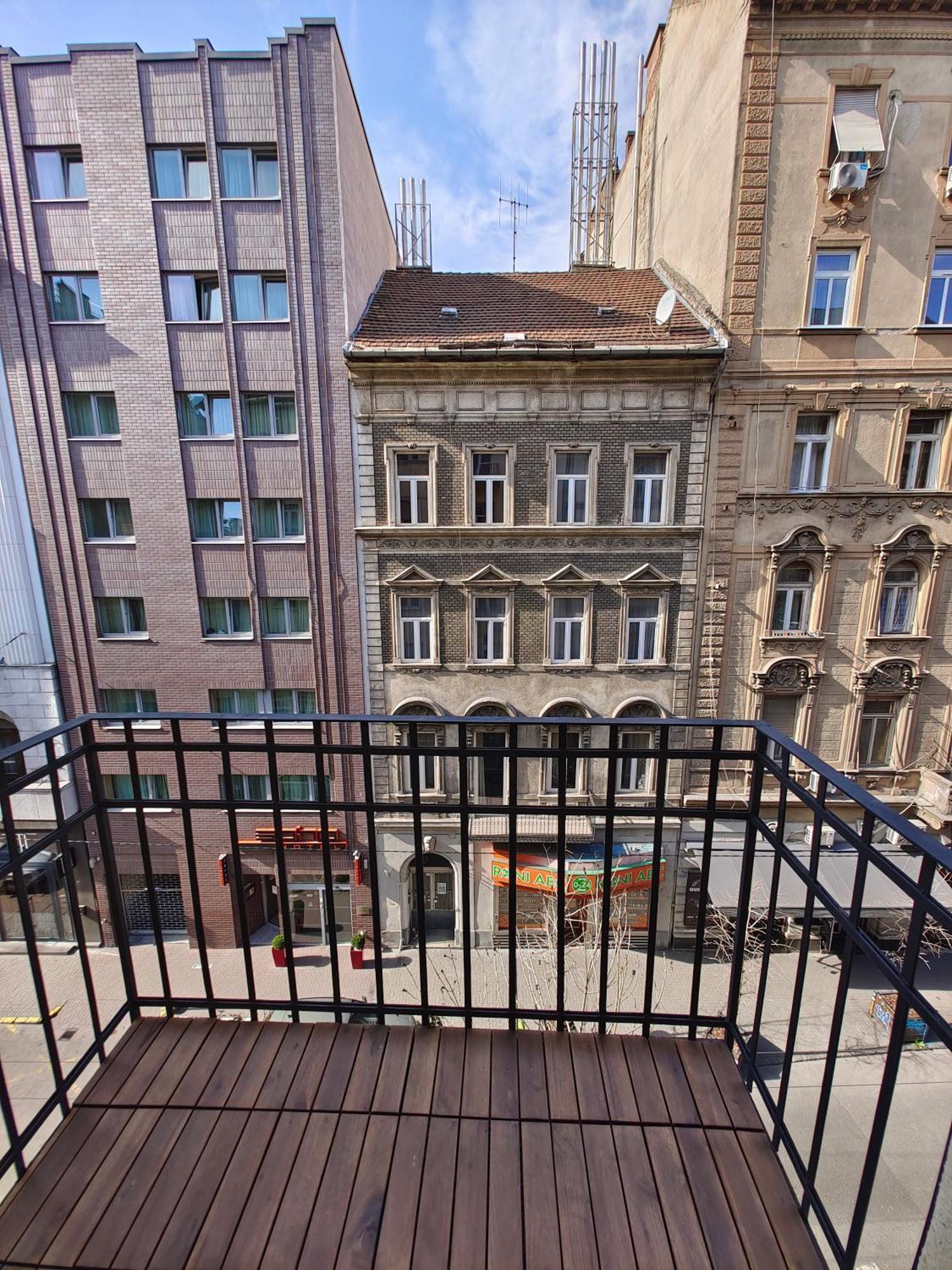 City Center 2, Cozy And Modern 2Br In The City Center Boedapest Buitenkant foto