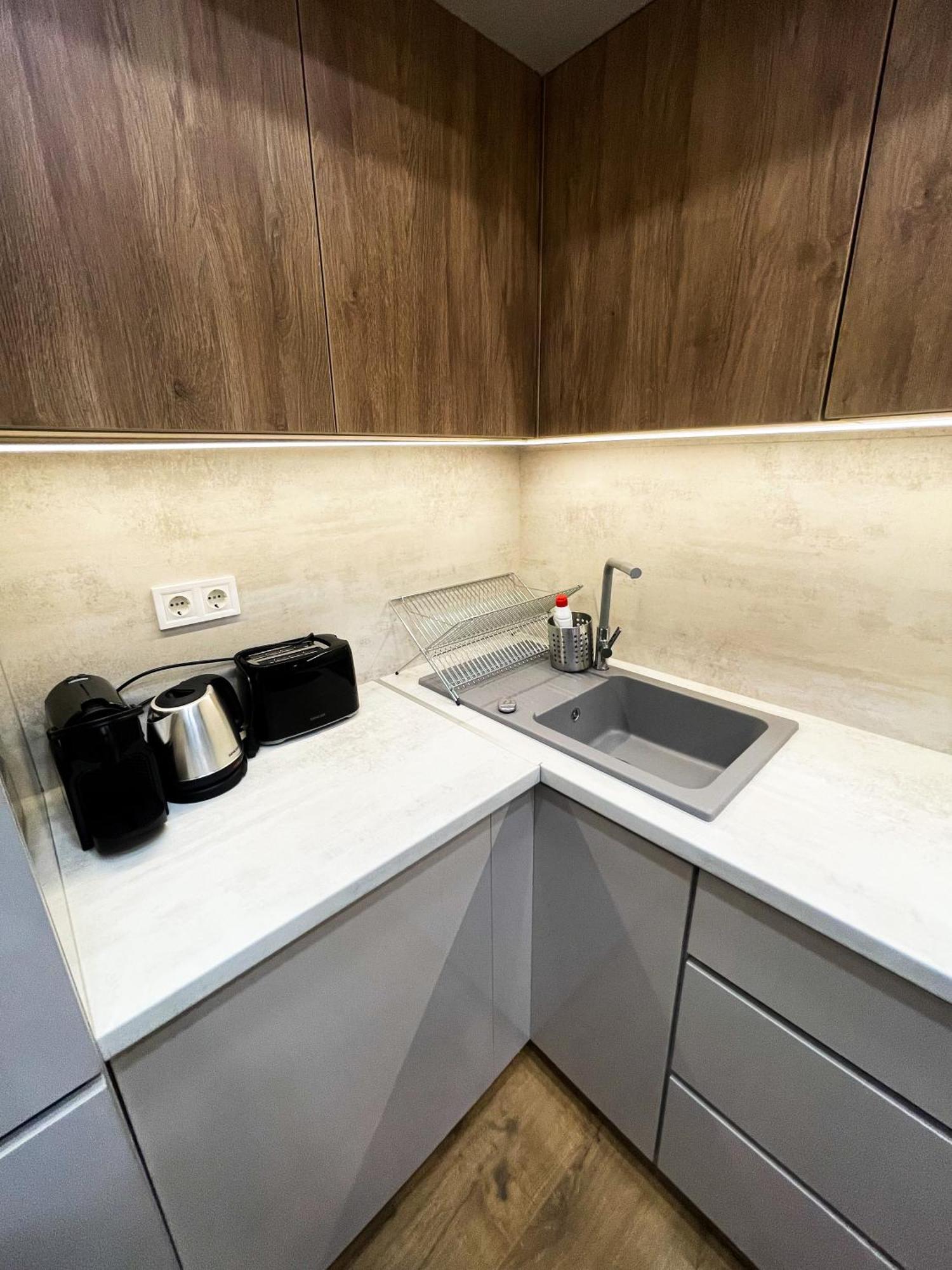 City Center 2, Cozy And Modern 2Br In The City Center Boedapest Buitenkant foto